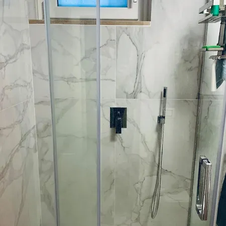 S375 - Sirolo, Trilocale Con Corte Esclusiva Holiday home