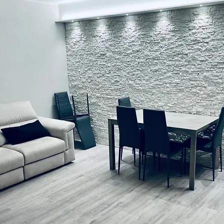 S375 - Sirolo, Trilocale Con Corte Esclusiva Holiday home Sirolo