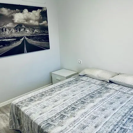 Holiday home S375 - Sirolo, Trilocale Con Corte Esclusiva Sirolo
